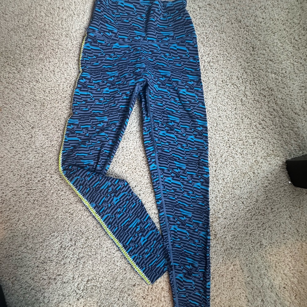 Blue Patterned Women’s Aerie Leggings